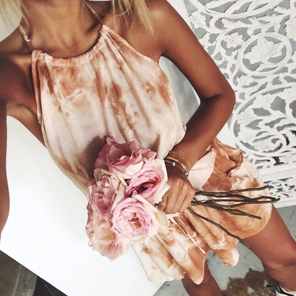 Blue Life Dresses & Skirts - BLUE LIFE ISLAND LIFE HALTER DRESS